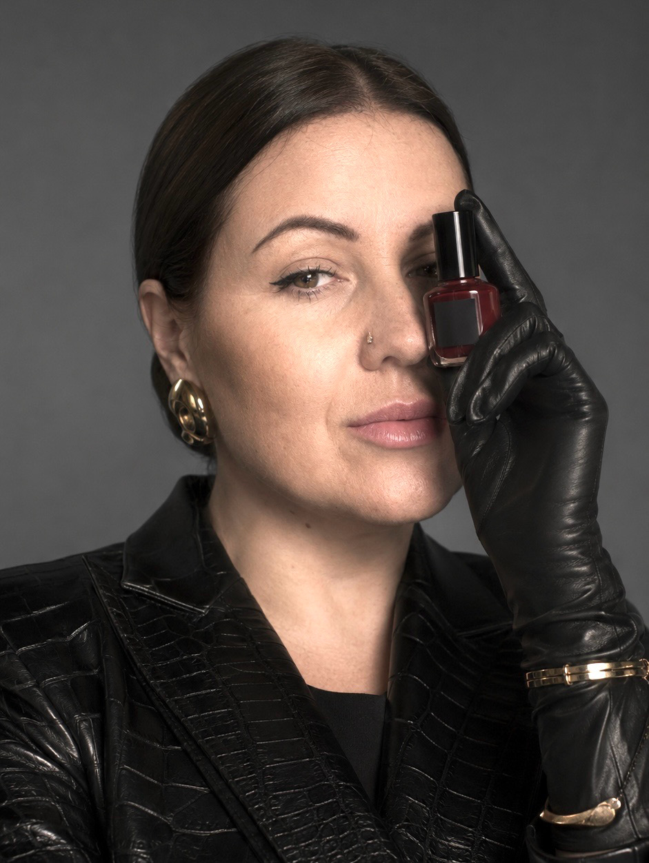 Your beauty artist Olga Sliusar(safe manicure and natural permanent makeup) — логотип